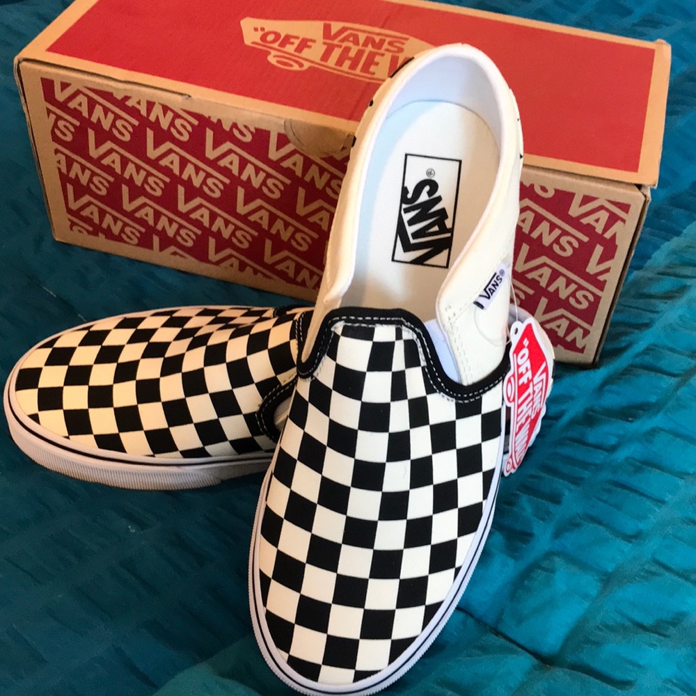 VANS Checkered Slip Ons